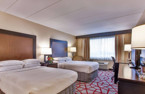 Alsip Hotel | DoubleTree by Hilton Chicago - Alsip