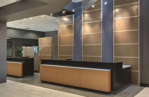 Core Hotel | DoubleTree by Hilton St Paul Downtown