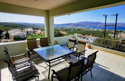 Dempla Apartment | Douranakis house Seaview Apartment