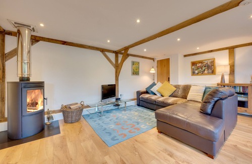 Broad Oak House | Doves Barn - One Bedroom House, Sleeps 2