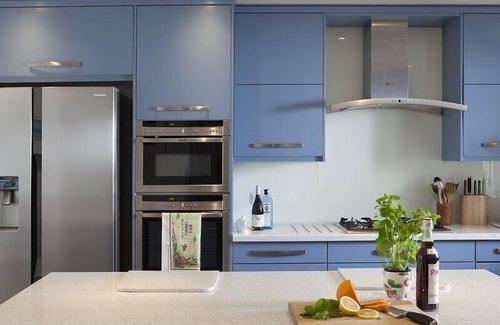 Trebetherick Cottage | DOWNALONG, pet friendly in Daymer Bay