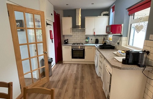 Meads Cottage | Downsgate Cottage just a short walk the famous South Downs and Beachy Head.