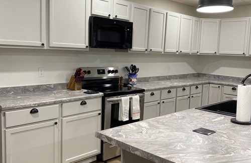Stanton Apartment | Downtown 3-Bedroom Apartment