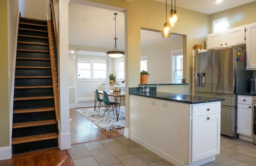 Longmont House | Downtown, beautifully remodeled entire home