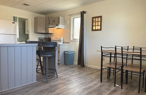 Cody House | Downtown Cabin- pet friendly, walking distance to Mentock Park