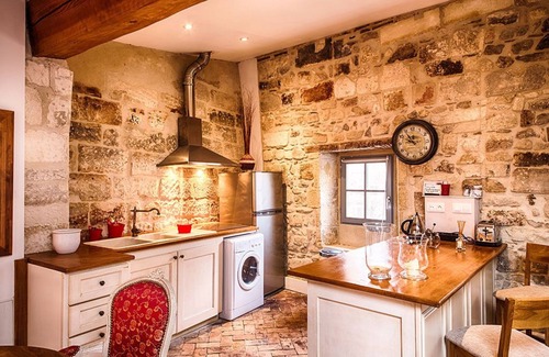 Avignon City Centre Apartment | Downtown/calm and functional 65m2/1 bedroom