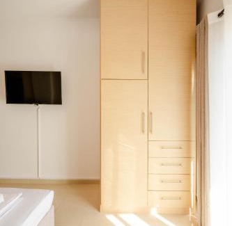 Korinthos Apartment | Downtown Comfy Studio