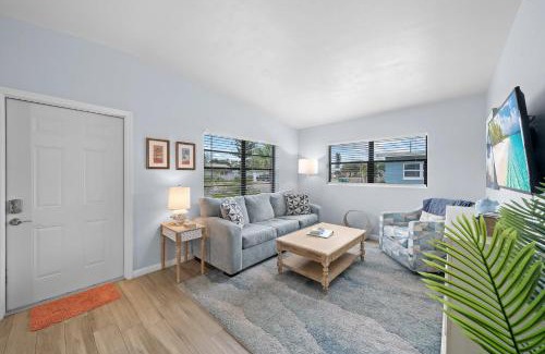 Cocoa Beach Apartment | Downtown Cottage - Walk to the Beach & Restaurants