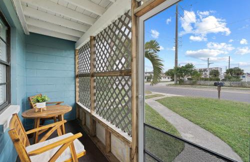 Cocoa Beach Apartment | Downtown Cottage - Walk to the Beach & Restaurants