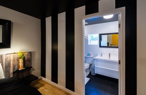 Southside Condo | Downtown Cozy Condo-Walk to best Diners, Breweries, NAU, Historic Flagstaff!