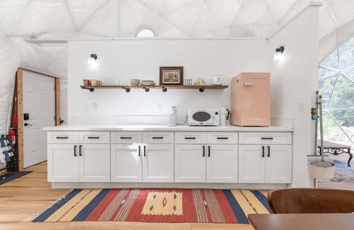Shaver Lake Cabin | Downtown Dome Glamping Retreat in Shaver Lake