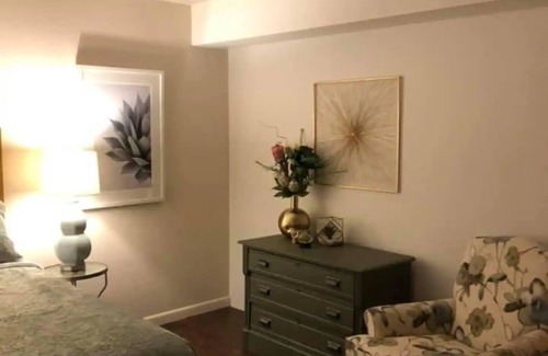Fort Loramie Hotel | Downtown Fort Loramie Motel -Clean and comfortable with Ice cream shop on site