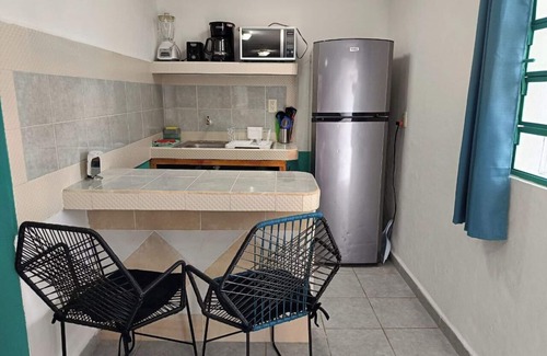 Colonia Adolfo Lopez Mateos Apartment | Downtown private studio, comfortable & calm, wi-fi, work area, a/c, & kitchen