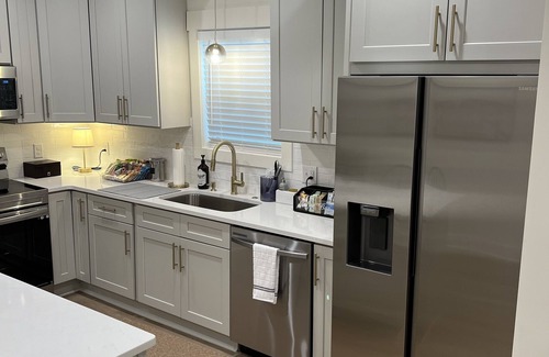 Wilmington House | Downtown Wilmington Retreat in Soda Pop District! Pet Friendly.