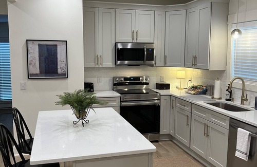Wilmington House | Downtown Wilmington Retreat in Soda Pop District! Pet Friendly.