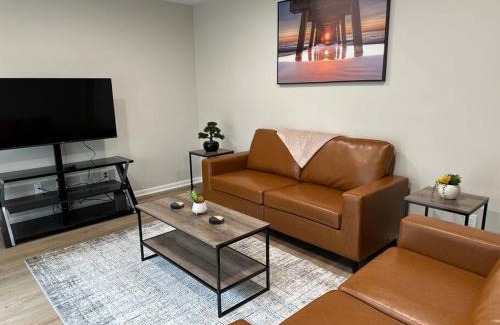 Woodstock House | Downtown Woodstock Home