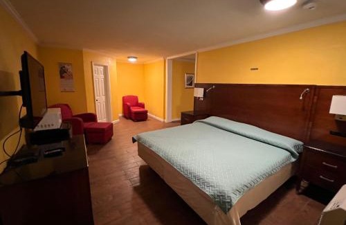 Fayette Hotel | Dragon INN & Suites