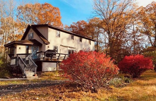 Wallkill Apartment | Dream getaway apartment in the foot of Gunks Ridge