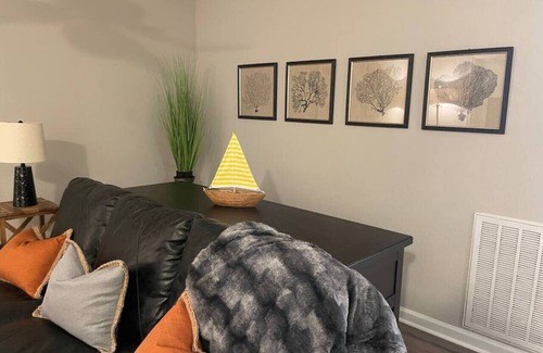 Western Branch North Apartment | Dream Haven - 2BR/2BA - free parking on premises.