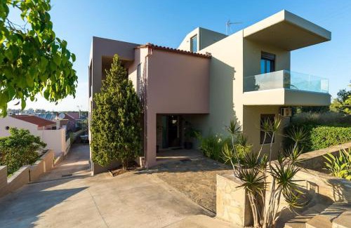 Makrys Tichos House | Dream's House - Villa with Pool & Stunning Views