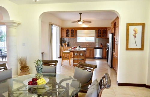 Rendezvous Bay House | Dream Weaver Villa in RendezVous Bay