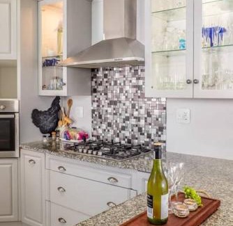 Shelley Point Villa | Driftwood Beachfront Manor - Shelley Point