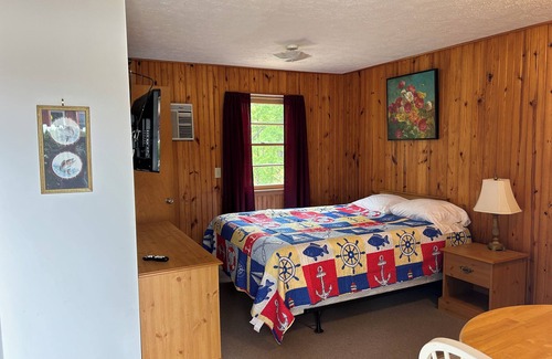 Bull Shoals Hotel | DRIFTWOOD RESORT BULL SHOALS