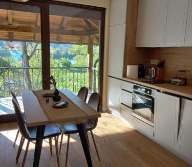 Okletac House | Drinski merak