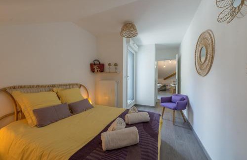 Duingt Apartment | Duingt-Entre Lac et Taillefer 2 pas piste cyclable et lac par LLA Selections by Location lac Annecy