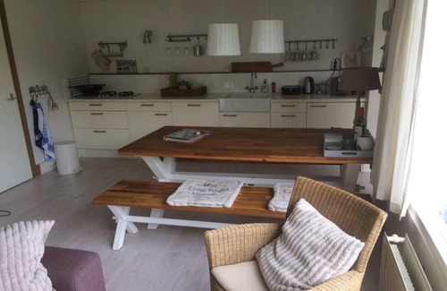Breskens House | Duinroos Home with Terrace