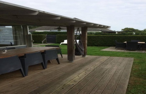 Breskens House | Duinroos Home with Terrace