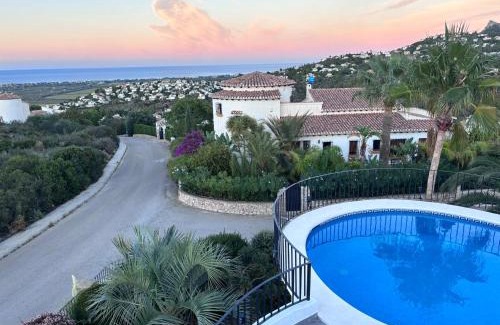 Monte Pego Villa | Dulce Carlota- llar dolça llar