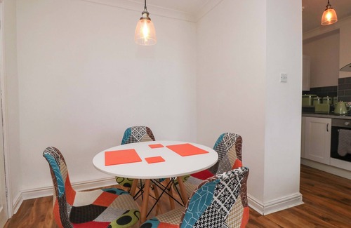 Whitehaven Cottage | DUNCAN SQUARE, pet friendly, country holiday cottage in Whitehaven