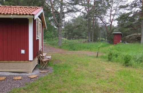 Moja House | Dunderfriggan på Möja