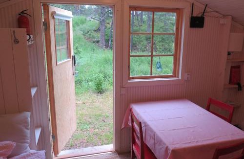 Moja House | Dunderfriggan på Möja