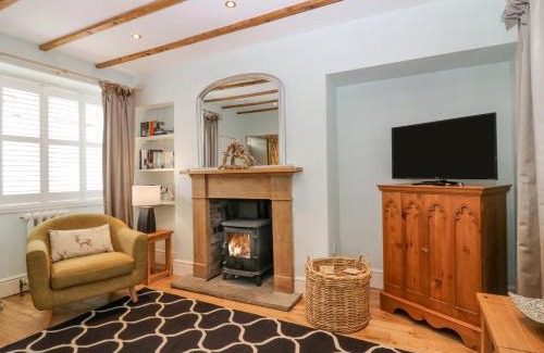 Falkland House | Dunira