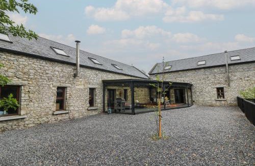 Tudenham House | Dunville Lodge
