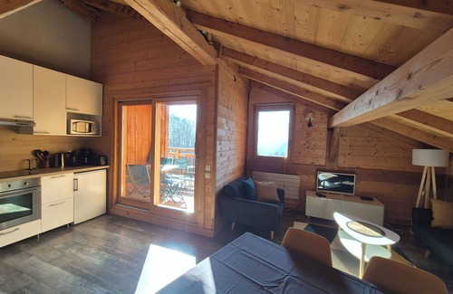 Araches-la-Frasse House | Duplex 80m² Rénové 2 Chambres