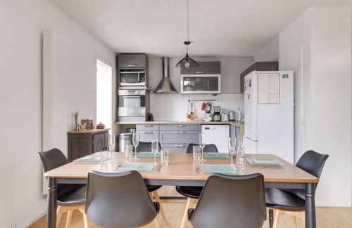 Sannois Apartment | Duplex apartement in downtown with parking