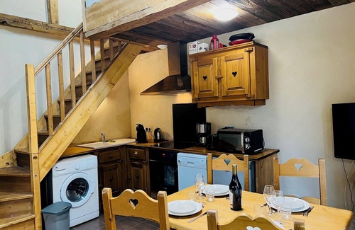 Chapelle-des-Bois Apartment | Duplex apartment at the foot of the cross-country ski trails