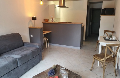 Sault Apartment | Duplex Apartment - 1 to 4 people