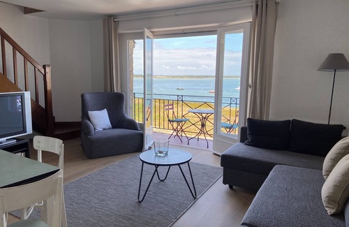 Le Croisic Apartment | DUPLEX APARTMENT/SEAVIEW/FREE PARKING/WIFI/4 PERS/IDEALLY LOCATED