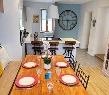 Trevoux Apartment | Duplex de luxe à Trévoux élégance et confort 100m2 chambres climatisées