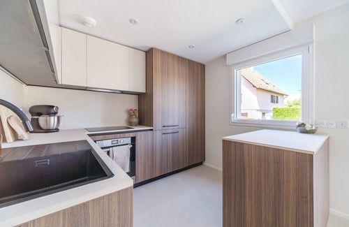 Bischwihr House | Duplex Jardin – Gîte des 4 Lions