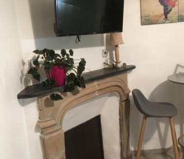 Abbeville House | Duplex Little Cottage