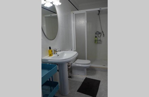 Otxandio Apartment | Duplex precioso con jacuzzi, sauna y chimenea .