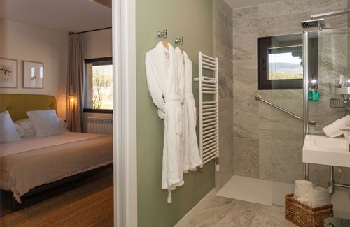 Duruelo de la Sierra Hotel | Duruelo Mountain Suites