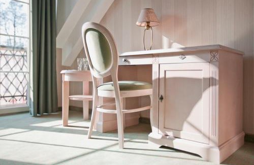 gmina Klucze Hotel | Dworek nad Rozlewiskiem