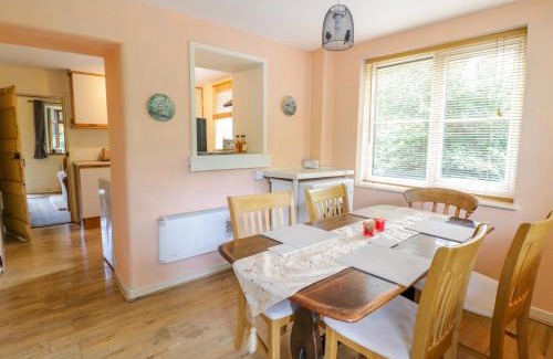 Mawddwy House | Dyfi Cottage