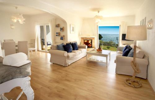 Alporchinhos House | E&M Beach House Aldeamento do Levante II